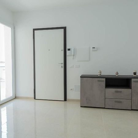 Raganzino Apartment Pozzallo - New Building Екстериор снимка