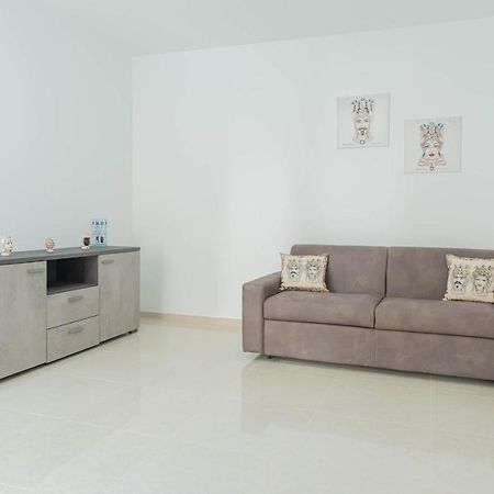 Raganzino Apartment Pozzallo - New Building Екстериор снимка
